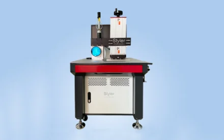 What materials can the fiber laser welder weld?